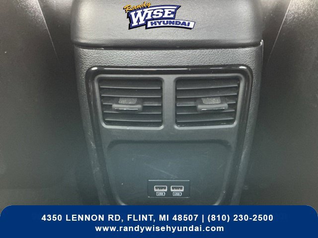 Used 2019 Chrysler 300 S AWD/4WD image 23