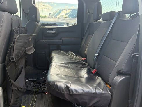 Used 2021 Chevrolet Silverado 1500 LT w/ Bed Protection Package AWD/4WD image 6
