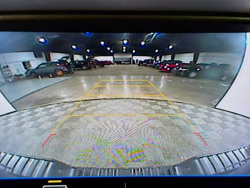 Used 2022 Chevrolet Colorado LT w/ Fleet Safety Package image 18