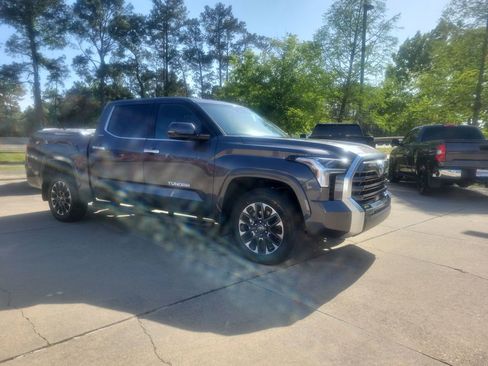 Used 2026 Toyota Tundra Limited w/ Power Package image 7