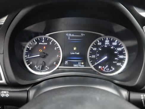 Used 2018 Nissan Sentra SV FWD image 10