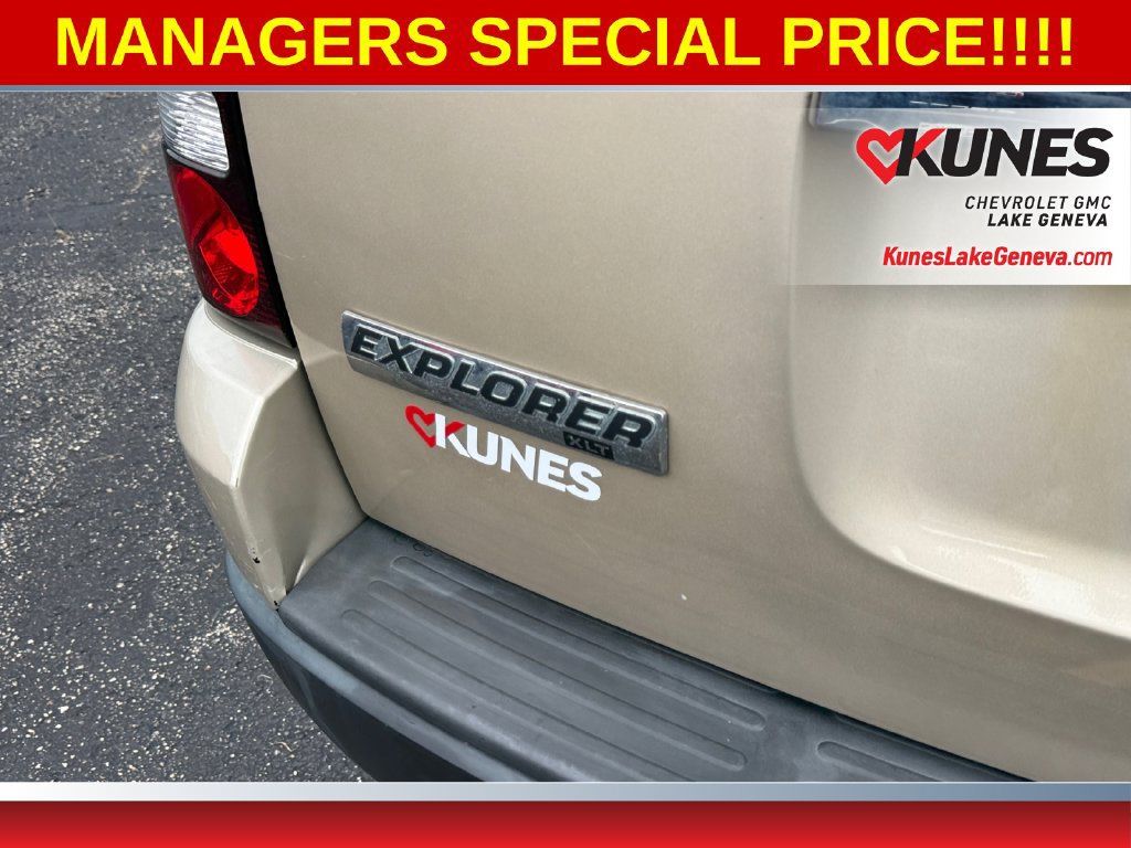 Used 2007 Ford Explorer XLT AWD/4WD image 28