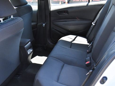 Used 2025 Toyota Corolla LE FWD image 34