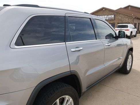 Used 2014 Jeep Grand Cherokee Limited AWD/4WD image 9