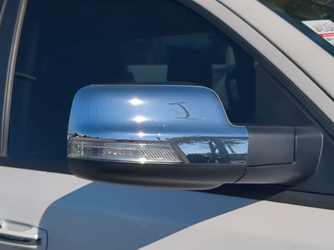 Used 2021 RAM 1500 Laramie image 12