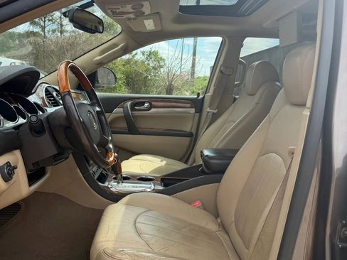 Used 2008 Buick Enclave CXL w/ Entertainment Package #2 image 7