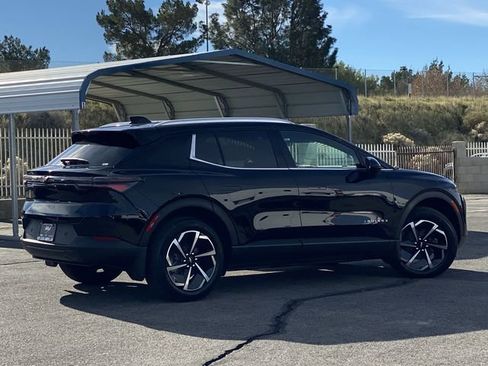 New 2026 Chevrolet Equinox EV LT FWD image 13