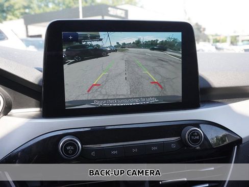 Used 2020 Ford Escape SE AWD/4WD image 4