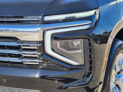 New 2026 Chevrolet Suburban Premier w/ Sun And Tow Package image 5