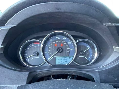 Used 2015 Toyota Corolla L FWD image 19