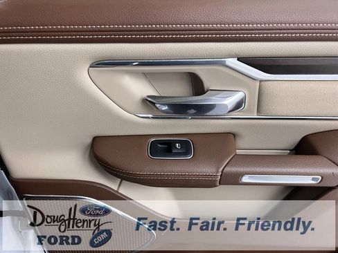 Used 2021 RAM 1500 Laramie image 31