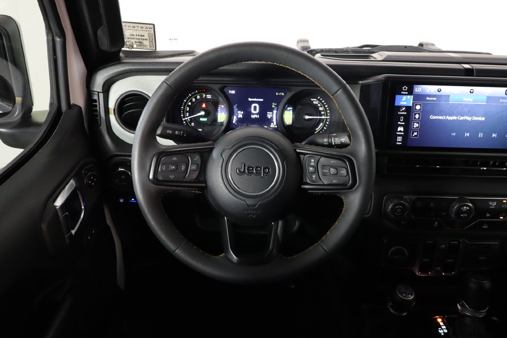 Used 2024 Jeep Wrangler Unlimited w/ Convenience Group AWD/4WD image 7