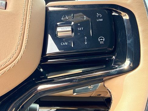 New 2026 Land Rover Range Rover Sport Dynamic SE AWD/4WD image 38