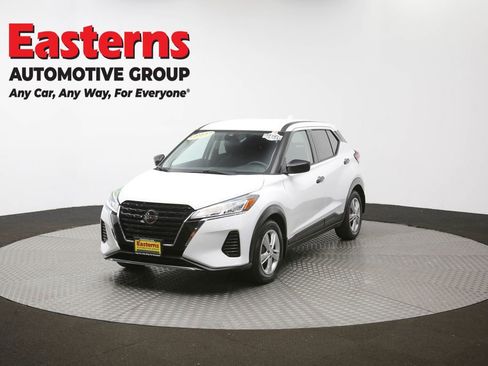 Used 2021 Nissan Kicks S image 51