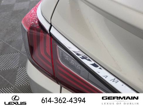 Used 2023 Lexus ES 350 w/ Premium Package image 15