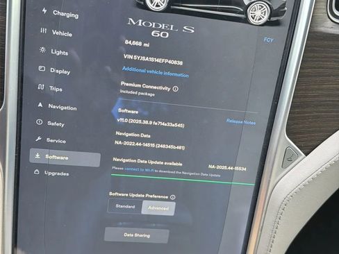 Used 2014 Tesla Model S 60 image 17