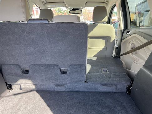 Used 2018 Ford Escape SE w/ Ford Safe & Smart Package image 12