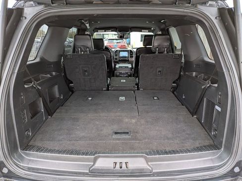 Used 2020 Ford Expedition XLT w/ Equipment Group 202A RWD image 25