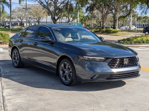 Used 2023 Honda Accord EX image 3