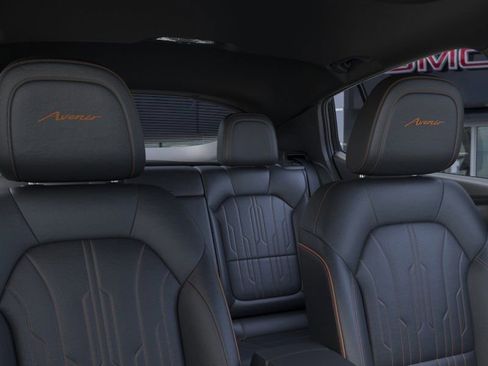 New 2026 Buick Envista Avenir image 32