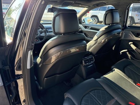 Used 2015 Audi S8 w/ S8 Cold Weather Package image 16