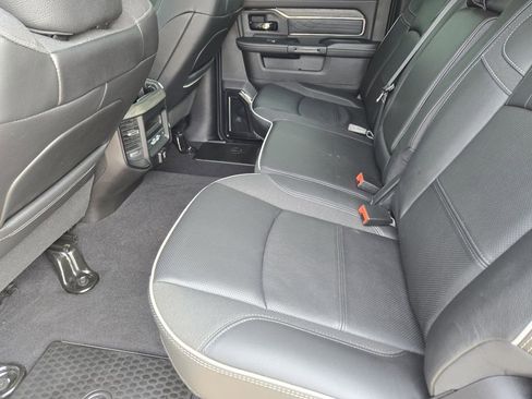 Used 2025 RAM 2500 Limited AWD/4WD image 21