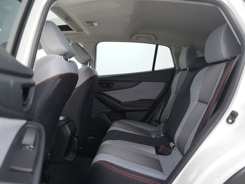 Used 2023 Subaru Crosstrek 2.0i Premium image 19