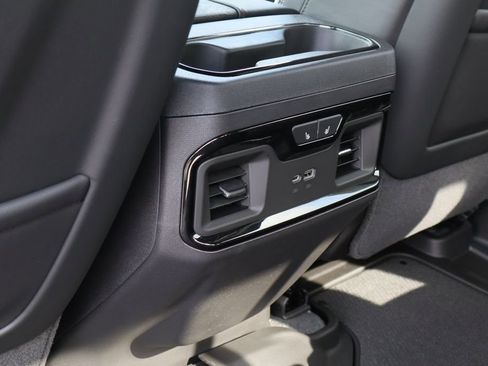New 2026 GMC Sierra 1500 AT4X AWD/4WD image 23