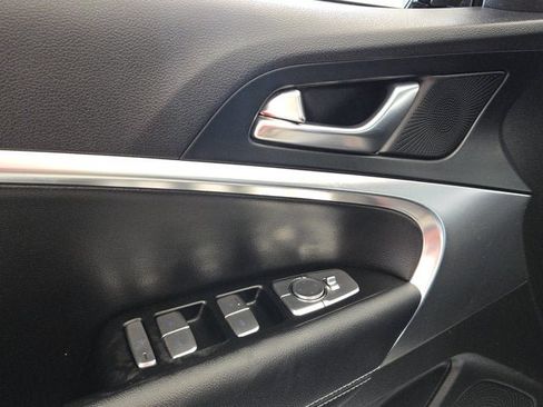 Used 2026 Genesis G70 2.5T AWD/4WD image 17