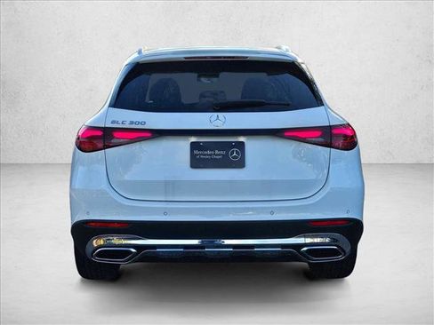 New 2026 Mercedes-Benz GLC 300 image 8