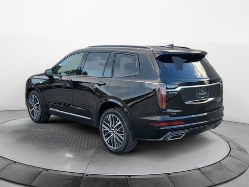 New 2025 Cadillac XT6 Sport w/ Technology Package image 5