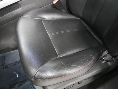 Used 2013 Ford Edge Limited w/ Driver Entry Pkg image 11