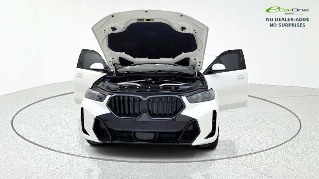 Used 2024 BMW X6 xDrive40i w/ M Sport Professional Package AWD/4WD image 12