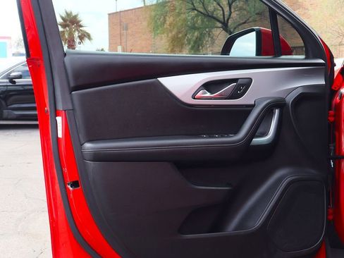 Used 2021 Chevrolet Blazer LT image 36