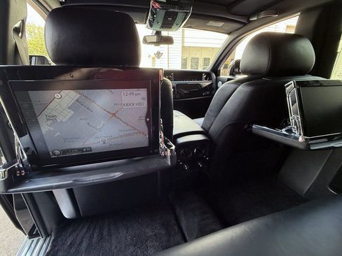 Used 2013 Rolls-Royce Phantom Sedan image 22