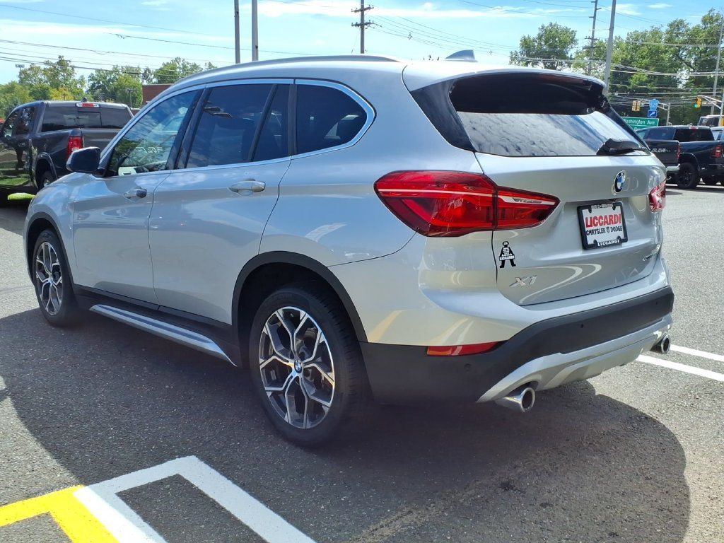 Used 2021 BMW X1 xDrive28i w/ Convenience Package AWD/4WD image 5