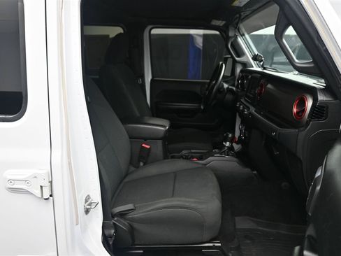 Used 2020 Jeep Gladiator Sport w/ Quick Order Package 24S AWD/4WD image 9