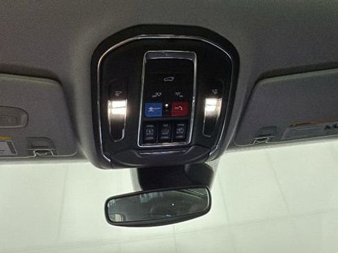 Used 2022 Jeep Grand Cherokee Limited 4xe AWD/4WD image 26