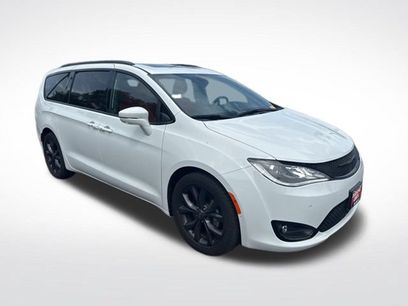 Used 2020 Chrysler Pacifica Touring Plus w/ Quick Order Package 27H Red S