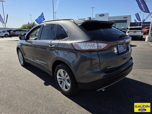 Certified 2018 Ford Edge SEL w/ Equipment Group 201A FWD image 4