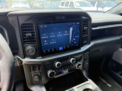 Used 2025 Ford F150 Lariat w/ Equipment Group 502A High AWD/4WD image 20