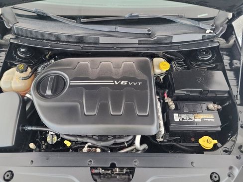Used 2015 Chrysler 200 S w/ Navigation & Sound Group I AWD/4WD image 30
