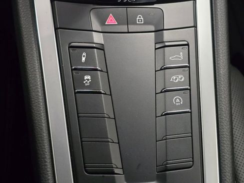 Certified 2024 Porsche 718 Cayman image 45