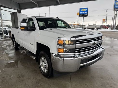 Used 2016 Chevrolet Silverado 2500 LT image 3