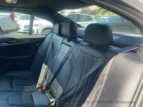 Used 2019 BMW 540i xDrive AWD/4WD image 20