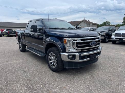 Used 2021 Ford F250 Lariat w/ Lariat Value Package AWD/4WD image 4