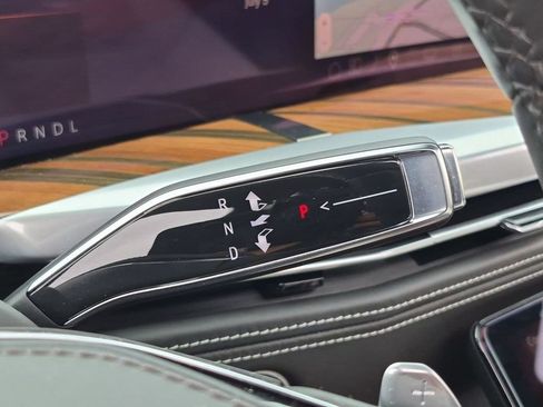 Certified 2025 Cadillac Escalade Sport Platinum AWD/4WD image 20