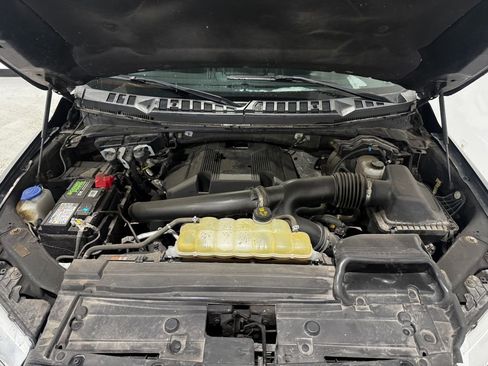 Used 2020 Ford F150 Lariat w/ Equipment Group 502A Luxury image 11