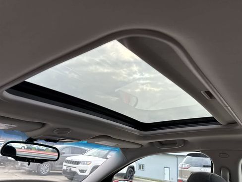 Used 2012 Chevrolet Impala LT w/ LT Sunroof Package image 16