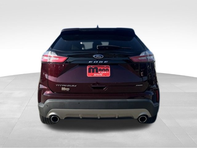 Used 2021 Ford Edge Titanium AWD/4WD image 4
